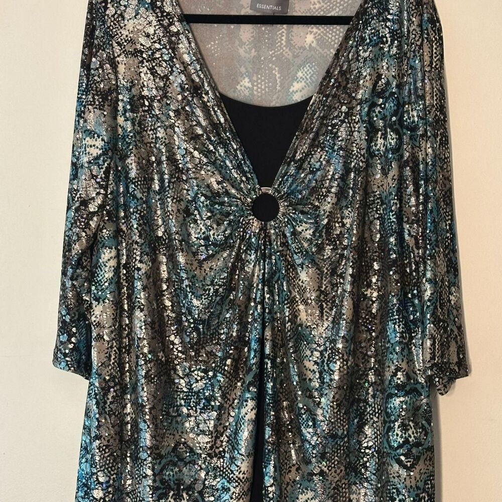 Essentials Women's multi Blouse
